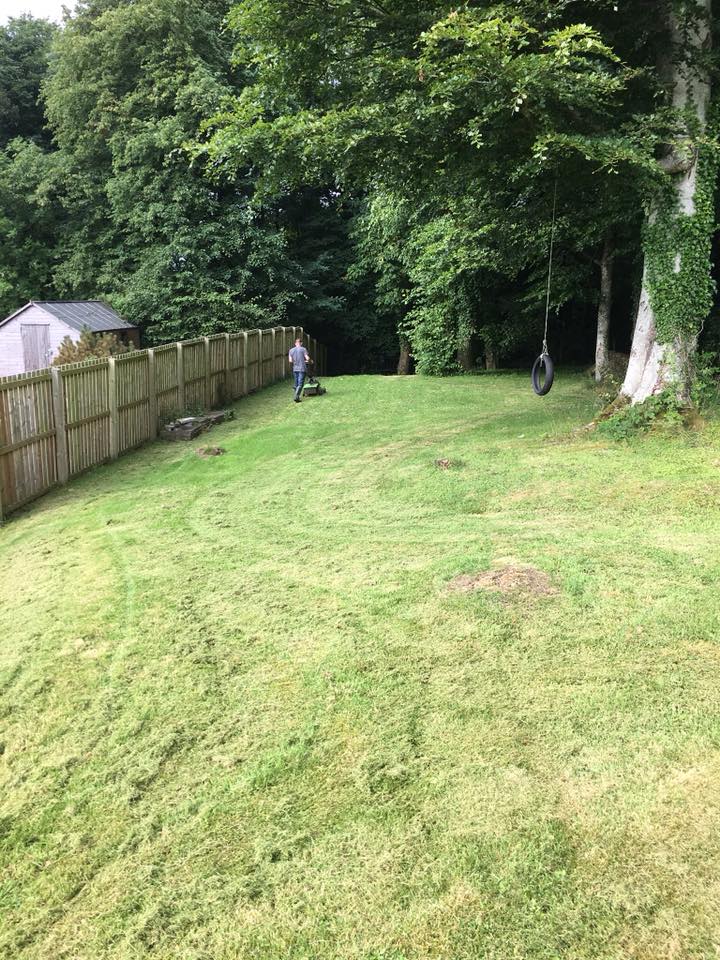 Monoblock pathway with edging at an Ayrshire home